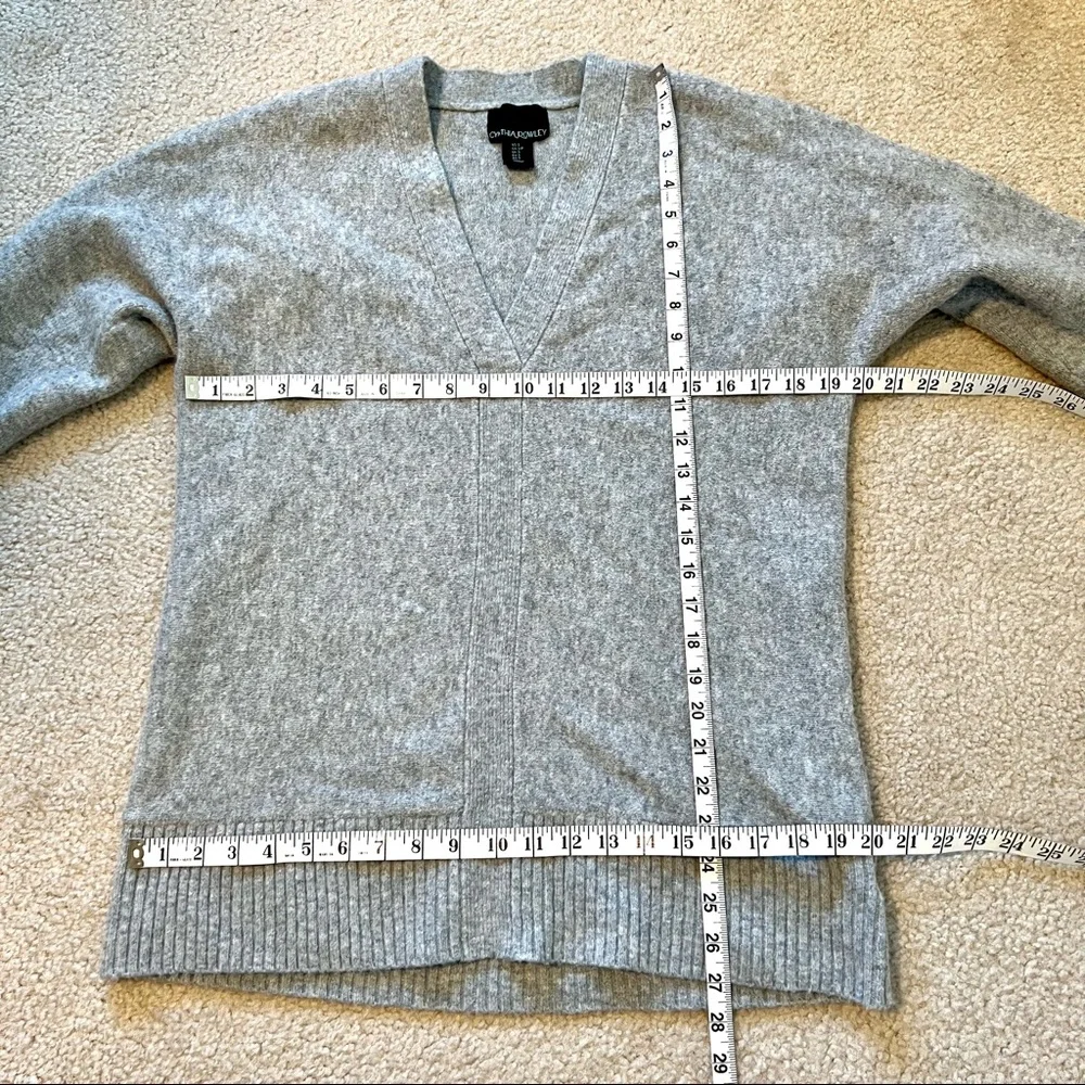 CYNTHIA ROWLEY Wool Blend V-Neck Oversized Sweater—SZ. Small